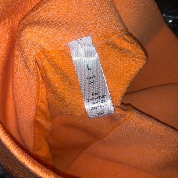 High Waisted Seamless Butt Contour Athletic Leggings L NEW - Picture 2 of 3